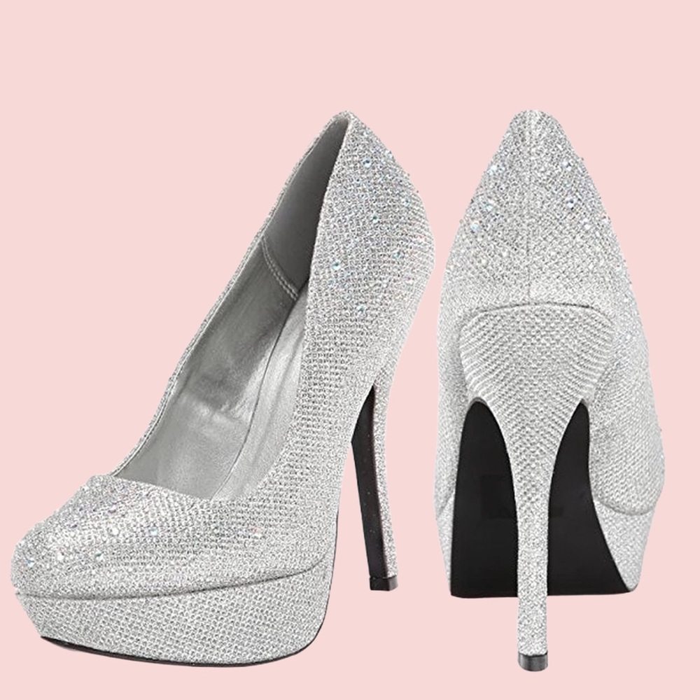Round Toe Glitter Mesh Rhinestone Studded Low Platform Pump Heels NEW WITH BOX!